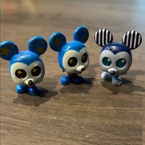 Blue Starry-Eyed Mickey Mouse Adorables Figurines Set